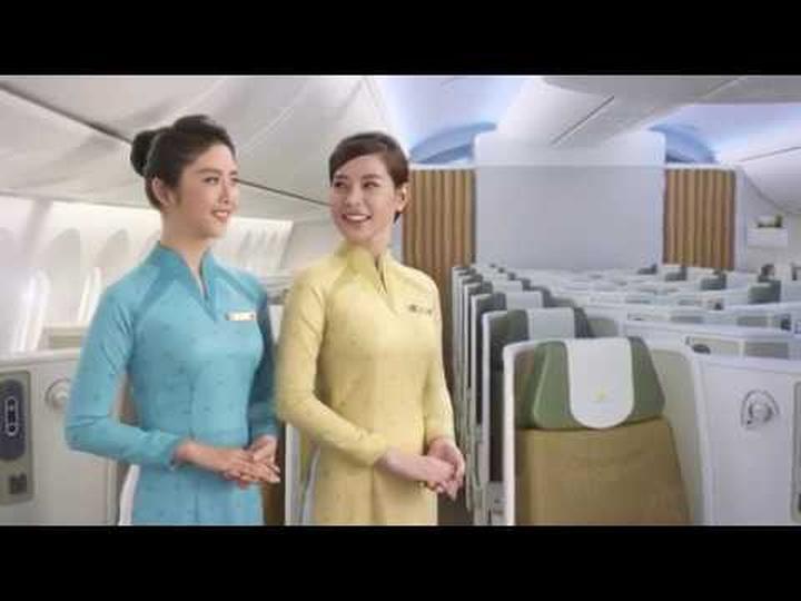 Trong một đoạn video diễn hài gần đây, Bi Béo- con trai của NSND, Cục trưởng