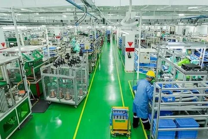 Chuyên gia Hotspot Matrix phân tích: Chiếc quần